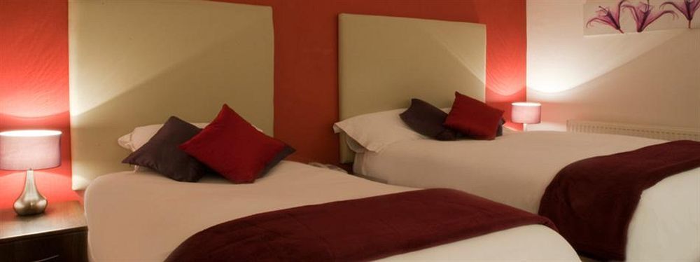 Haveli Hotel Hensol Eksteriør bilde