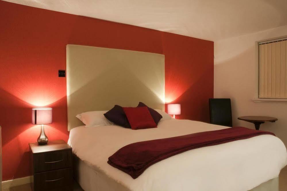 Haveli Hotel Hensol Eksteriør bilde